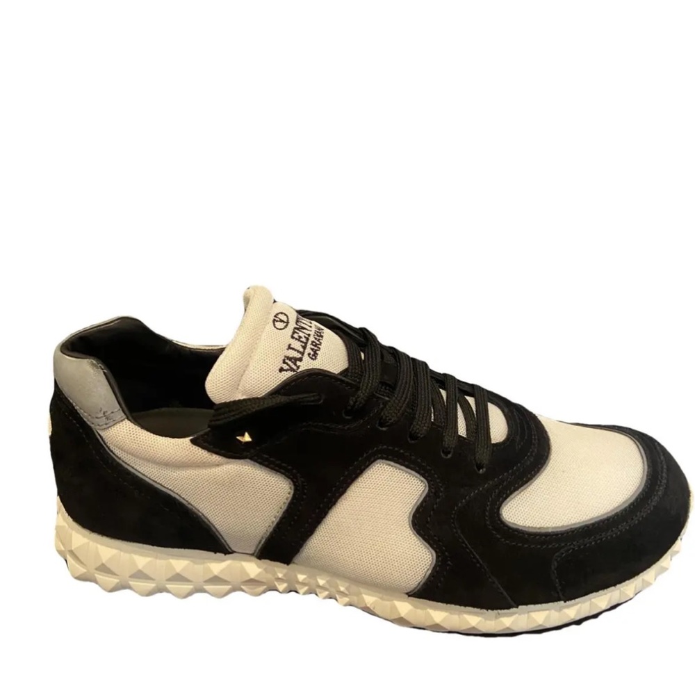 Valentino Sneakers